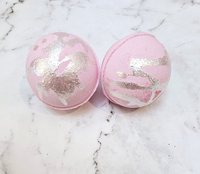 Bubbly Champagne Bath Bomb