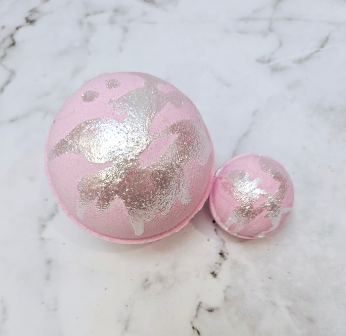 Bubbly Champagne Bath Bomb