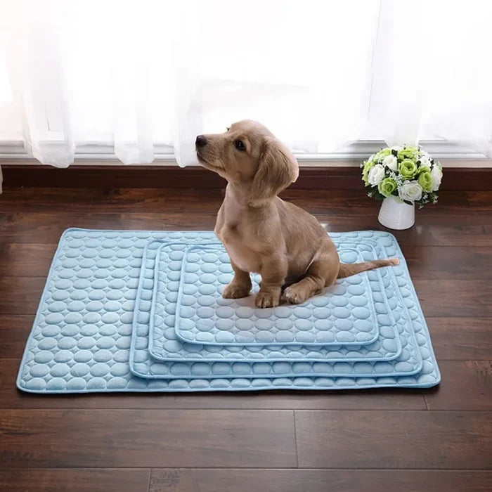 Cooling Pet Mat for Cats & Dogs – Summer Ice Silk Pad