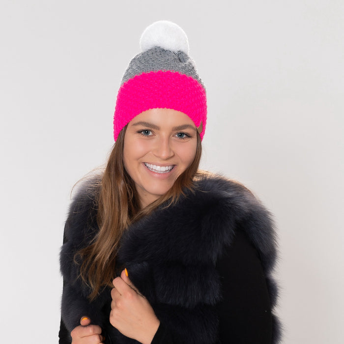 ELEVEN SPORTSWEAR Knitted beanie MAD pink/white