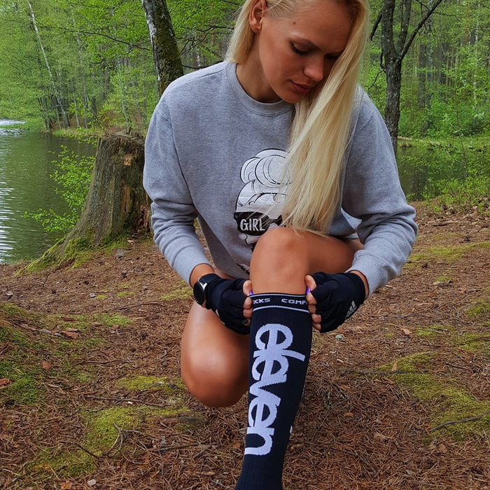 ELEVEN SPORTSWEAR Long compression socks - black