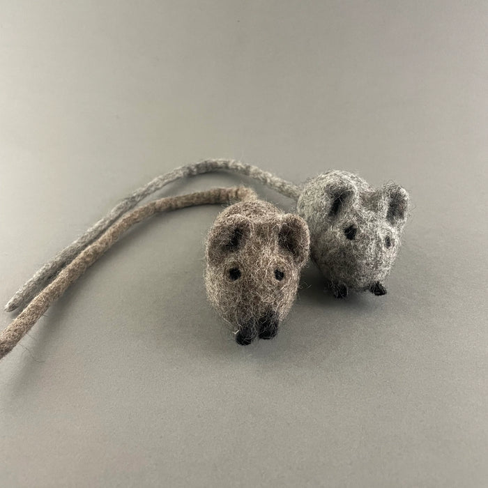 Natural Wool Mouse Toy