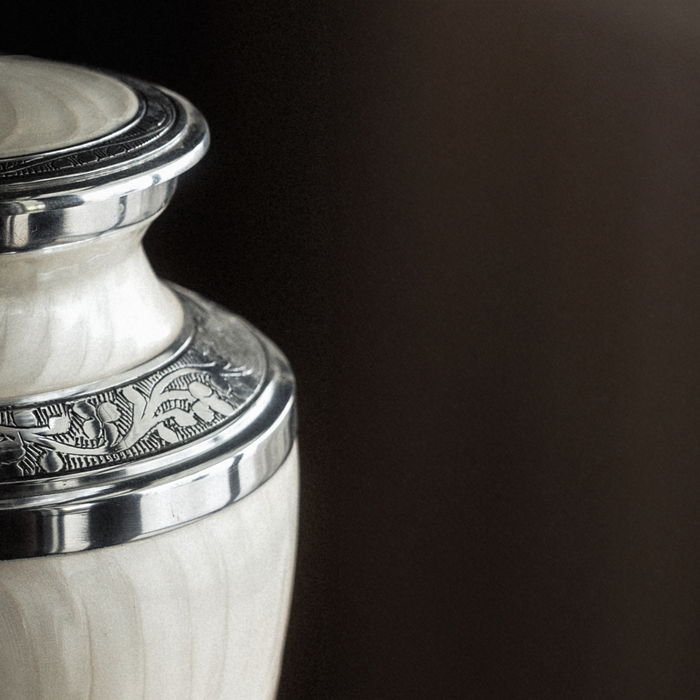 Pearl White Designer Urn — ISU-RJ-0127