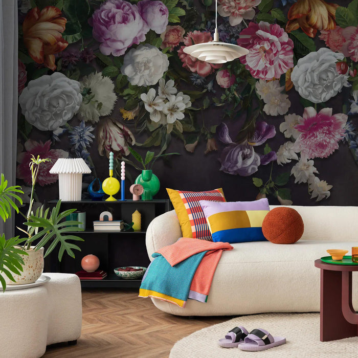 Purple Roses Wallpaper Mural: Elegant Floral Wall Decor